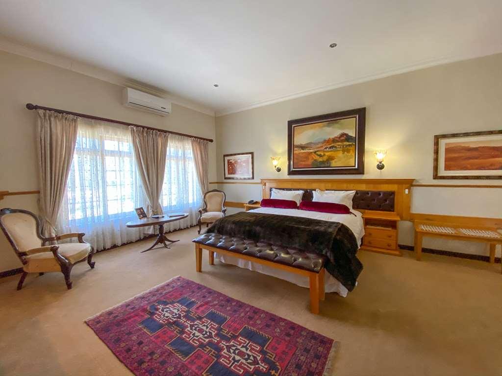 Turnberry Boutique Hotel Oudtshoorn Rom bilde