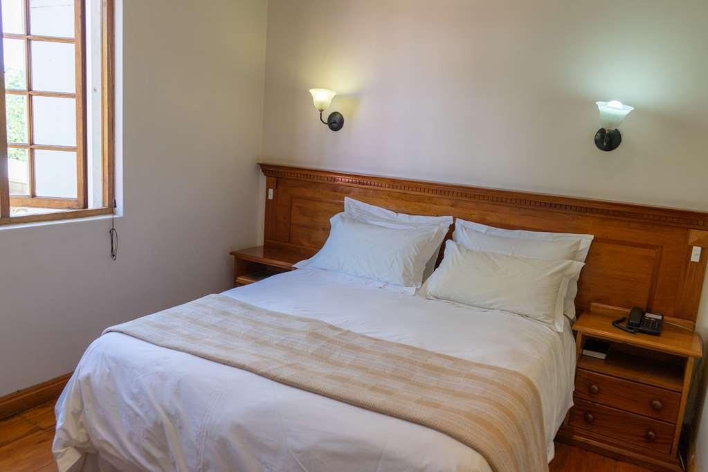 Turnberry Boutique Hotel Oudtshoorn Rom bilde